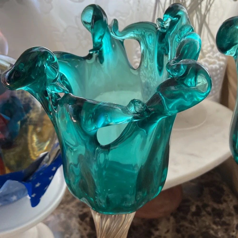 Turquoise accents
